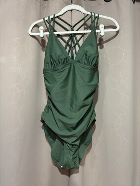 NWT Merona Olive Women’s One Piece Swimsuit